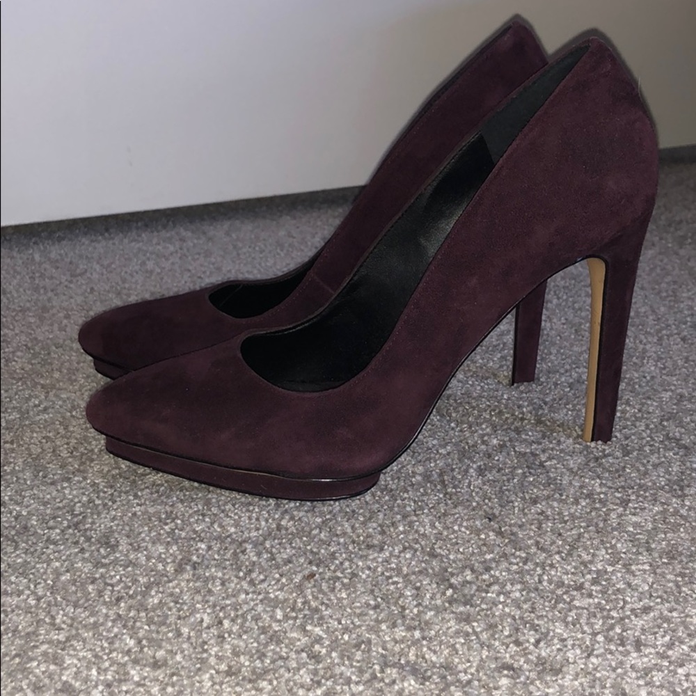Lord and Taylor Burgundy Platform Pump